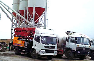 Concrete Mixing Truck